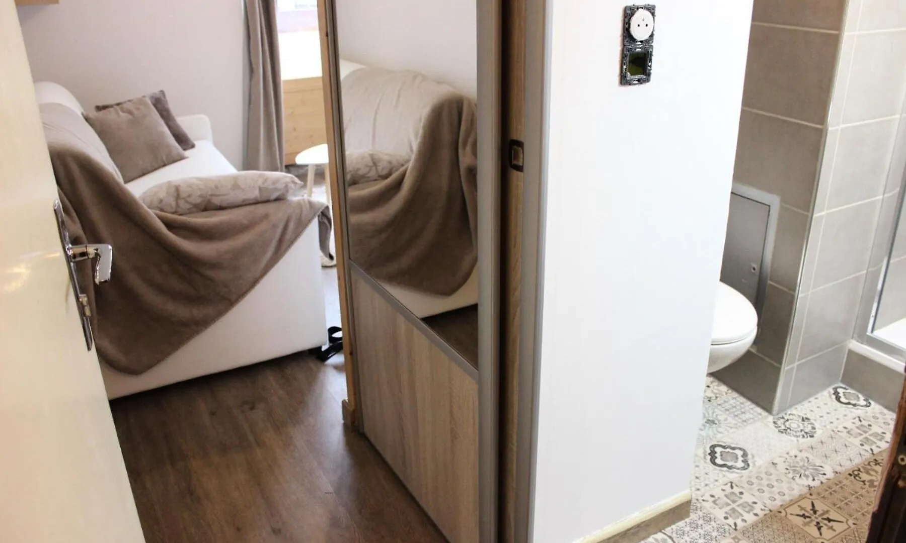 Residence Dorons - Charmant Studio Ski Au Pieds Au Coeur Des Menuires Ideal Couple Mae-6134 Saint-Martin-de-Belleville